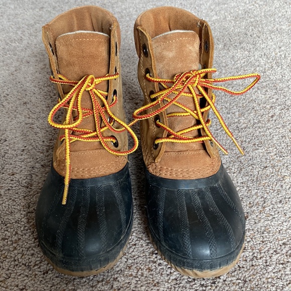 Sorel boots - Picture 4 of 5